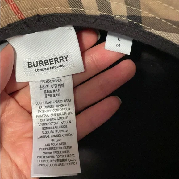 Burberry Beige Checkered Bucket Hat - Picture 8 of 8